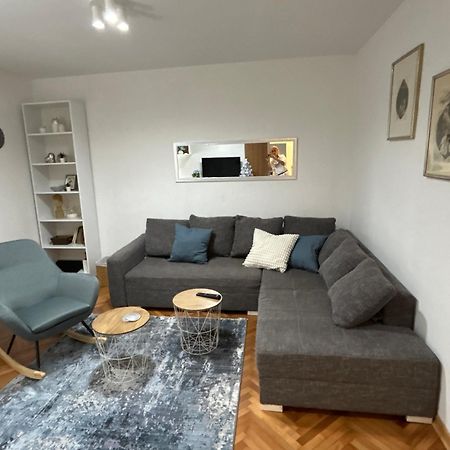 Ferienwohnung Dorotea Lux Belgrad Exterior foto